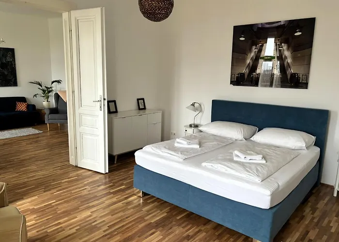 Casa Nostra - Sonnige Wohnung direkt am Augarten